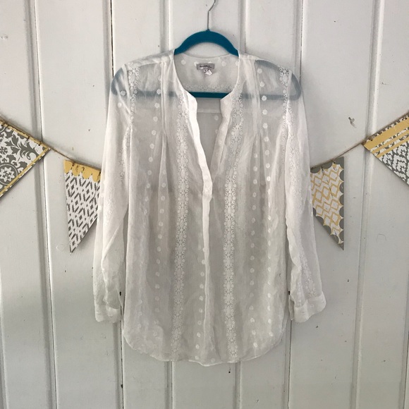 two50two by ZOA Tops - Two50two By ZOA Cream V Neck Sheer Eyelet Blouse